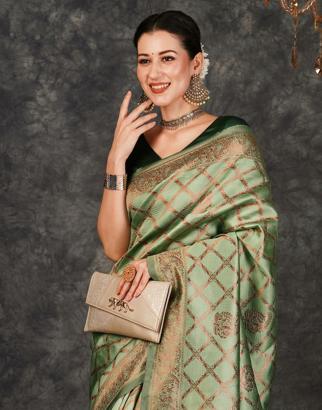 SIRIL Women's Banarasi Jacquard Soft Silk Kanjeevaram Saree With Unstitched Blouse Piece (3759S135A_Pista Green)
