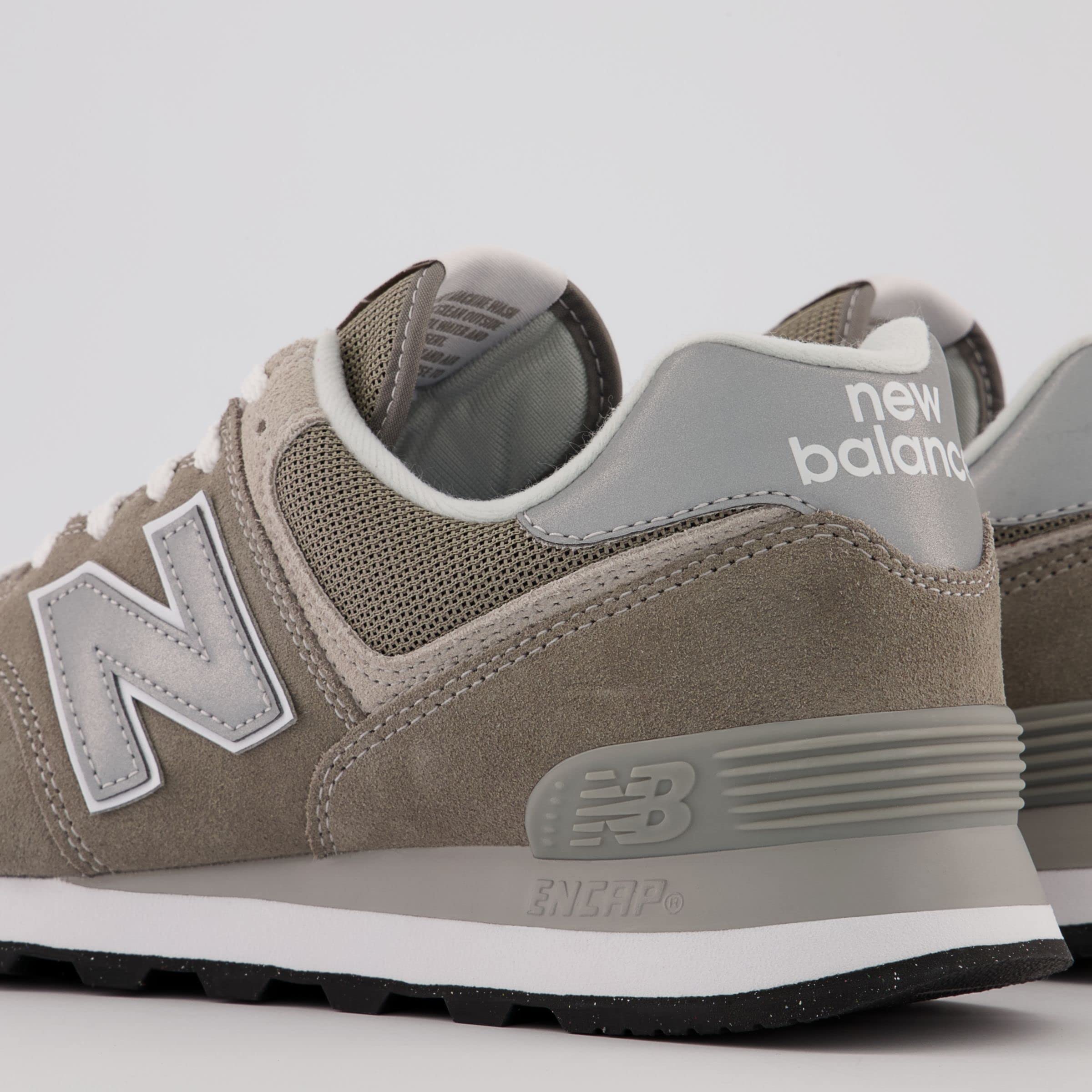 New Balance Men's 574 Core Sneaker, Grey/White, 10.5